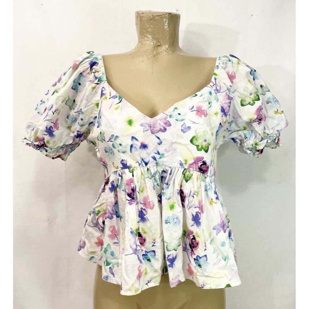 Urban Outfitters Floral Shirt M Medium 34” V Neck Short Sleeve Blouse Top Zipper